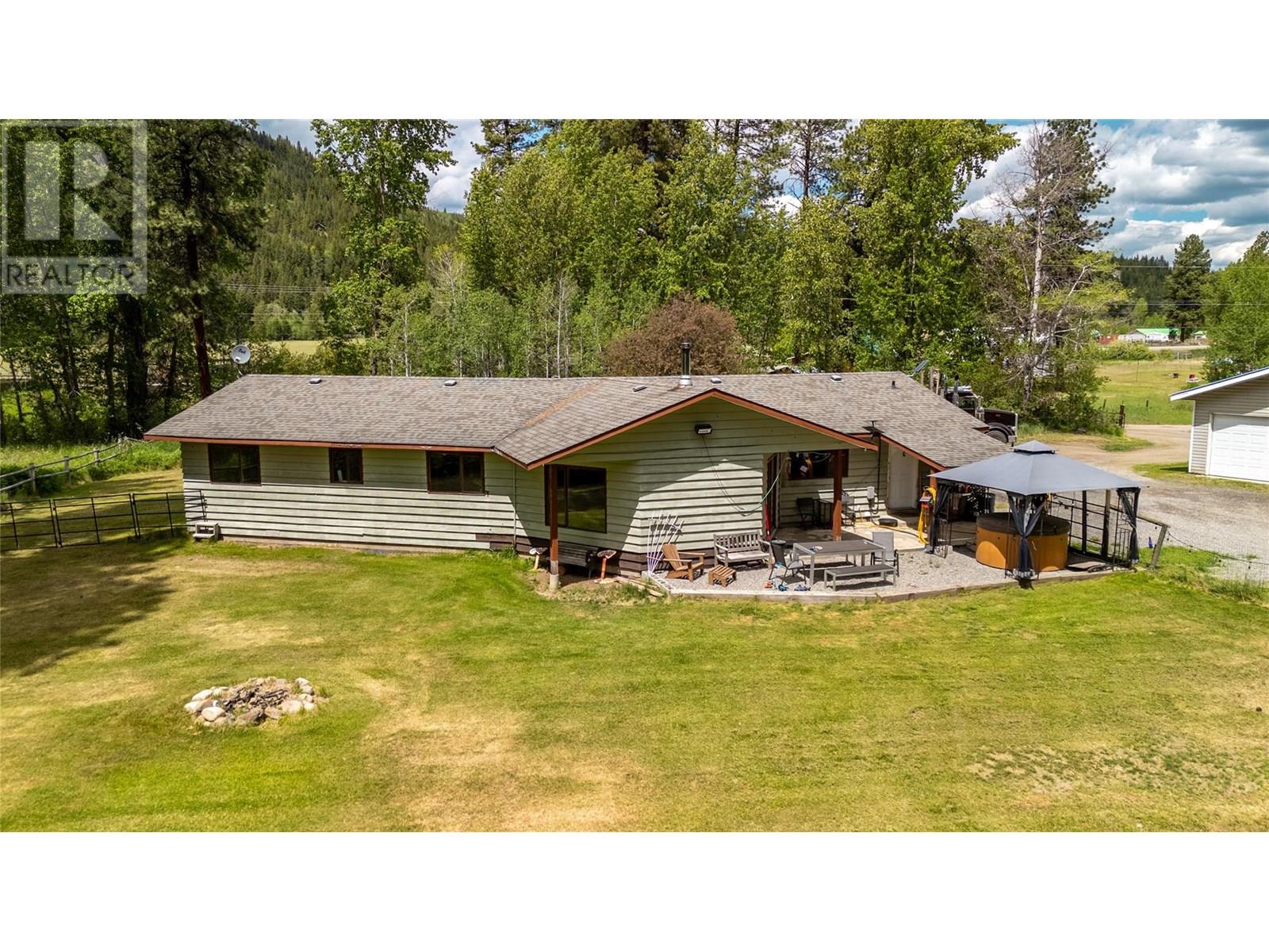 2035 Princeton Summerland Road, Princeton, British Columbia  V0X 1W0 - Photo 8 - 10349291