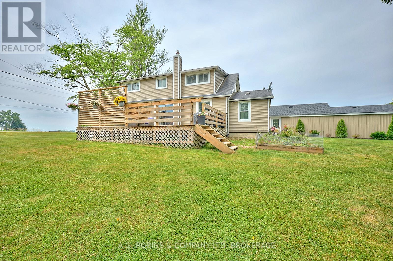 Property at 42770 HWY 3 image 4