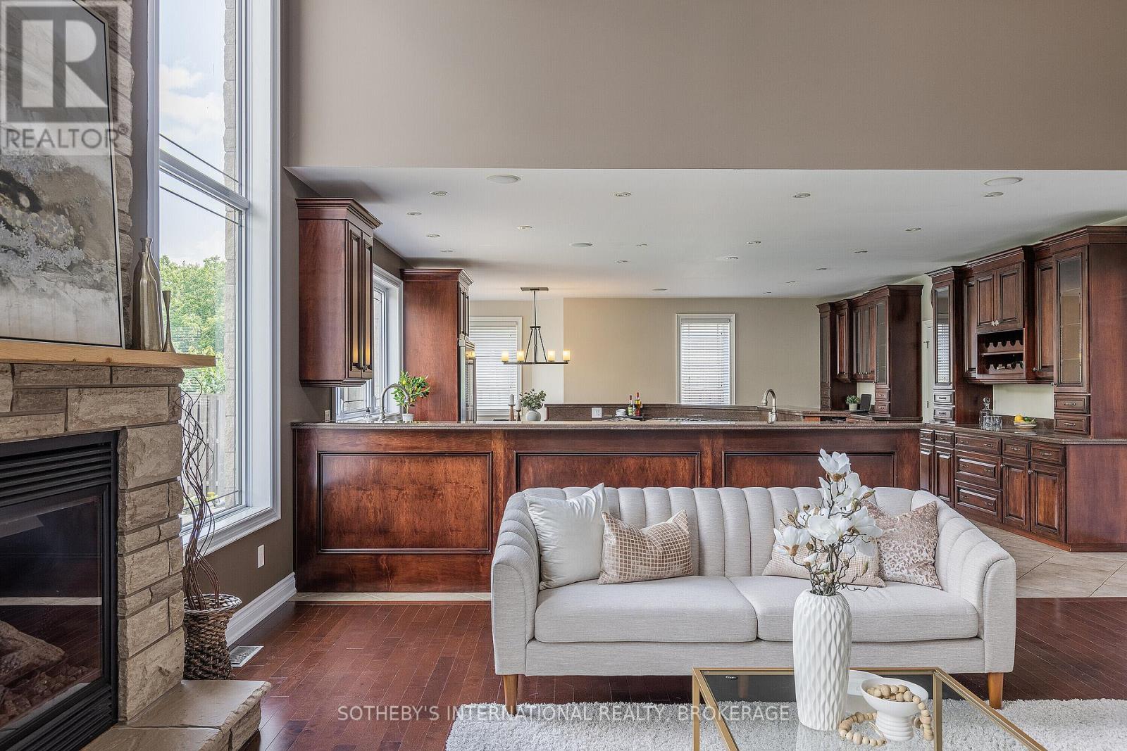 790 Warner Road, Niagara-On-The-Lake, Ontario  L0S 1J0 - Photo 11 - X12250934