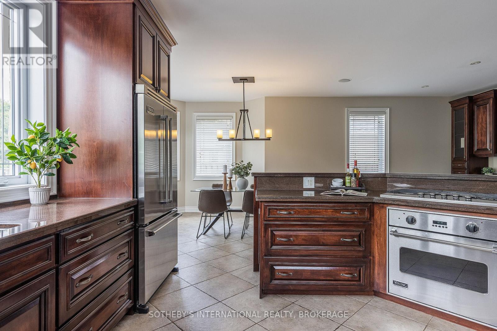 790 Warner Road, Niagara-On-The-Lake, Ontario  L0S 1J0 - Photo 14 - X12250934