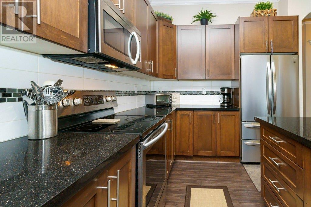 Property at 1310 FIFESHIRE STREET image 5