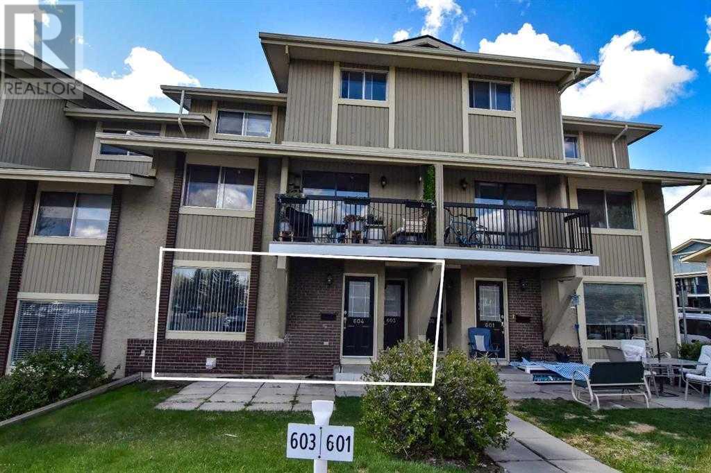 Property at 604, 2200 Woodview Drive SW image 2