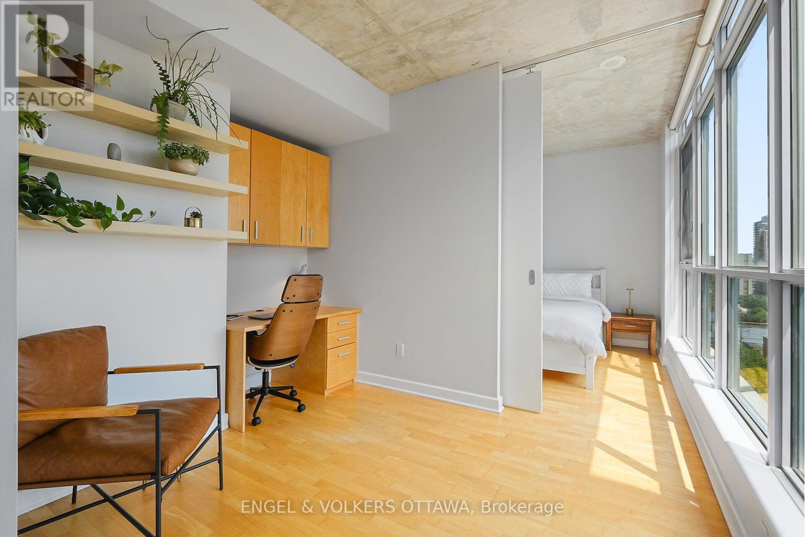 1304 - 180 York Street, Ottawa, Ontario  K1N 1J6 - Photo 14 - X12250939
