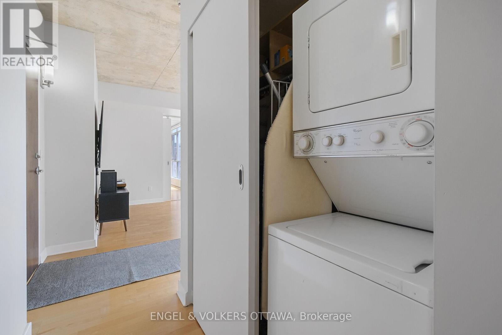 1304 - 180 York Street, Ottawa, Ontario  K1N 1J6 - Photo 23 - X12250939