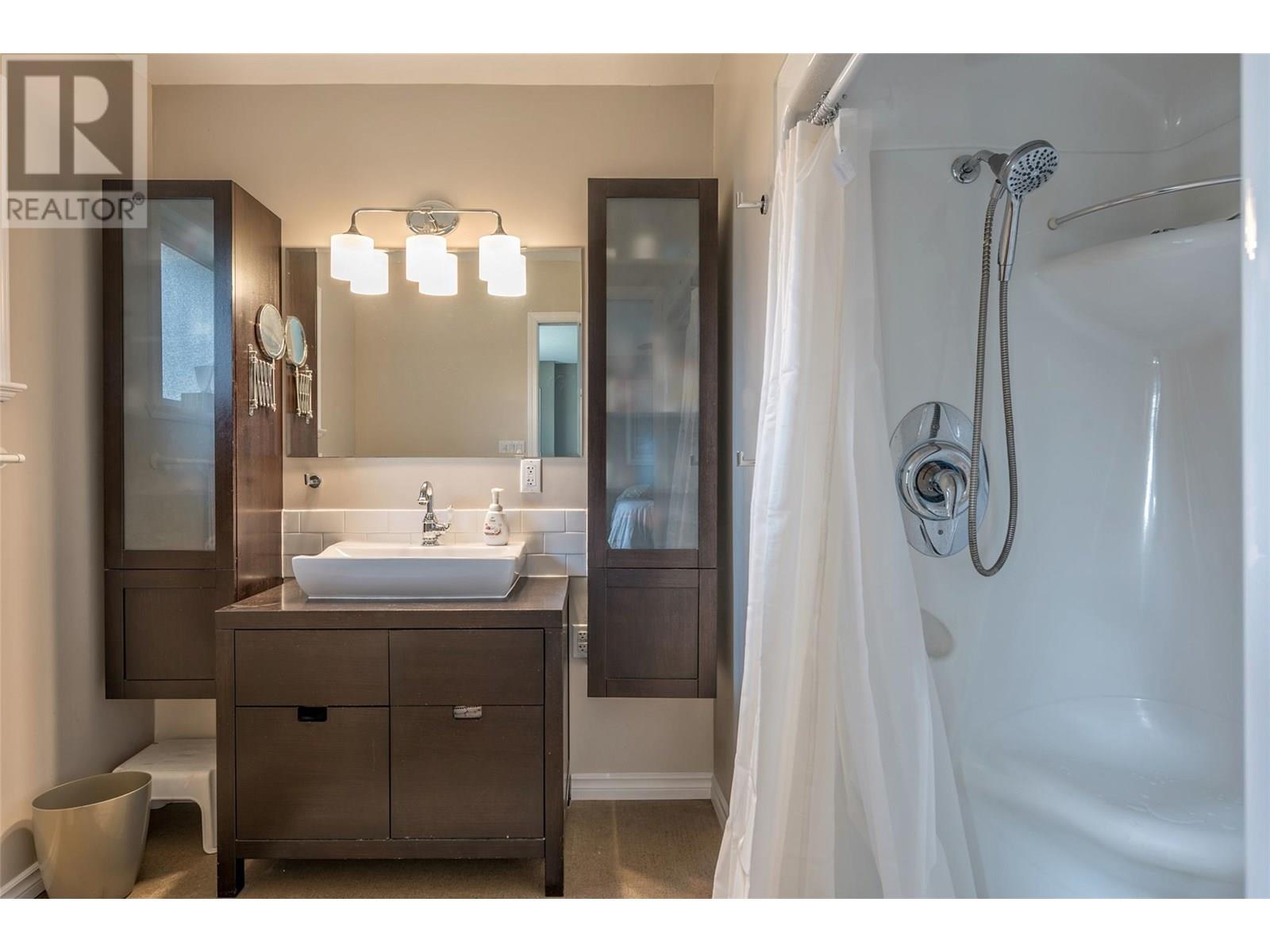 6960 Brewer Road, Coldstream, British Columbia  V1B 3H2 - Photo 31 - 10353820