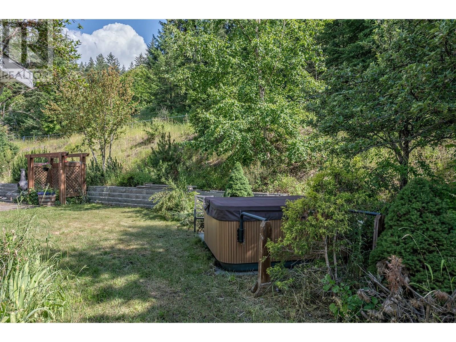 6960 Brewer Road, Coldstream, British Columbia  V1B 3H2 - Photo 41 - 10353820