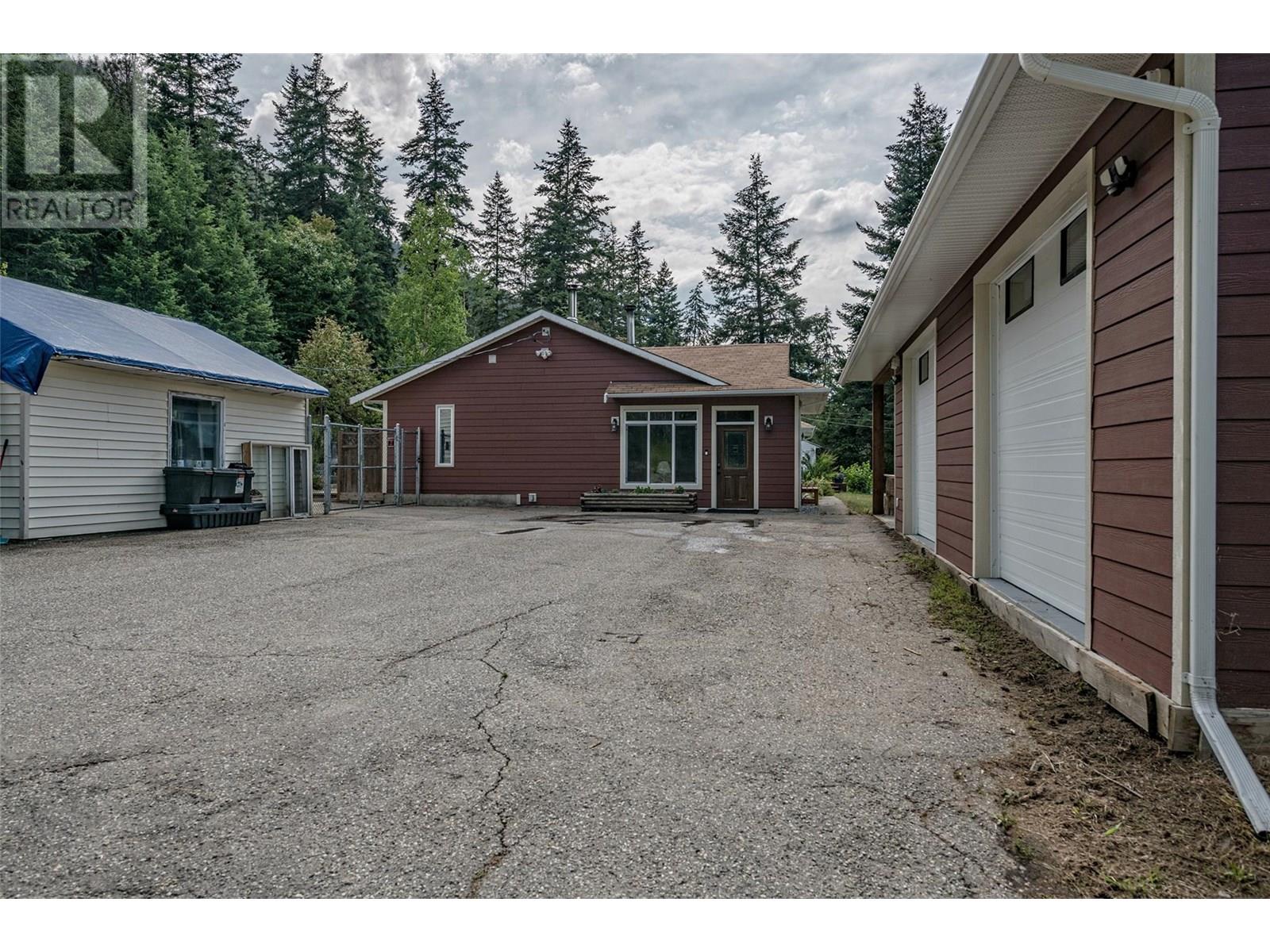 6960 Brewer Road, Coldstream, British Columbia  V1B 3H2 - Photo 51 - 10353820