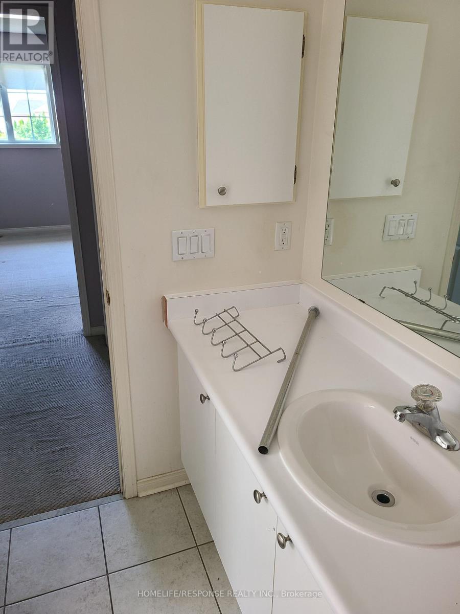 14 Rotunda Street, Brampton, Ontario  L6X 5C9 - Photo 13 - W12247151