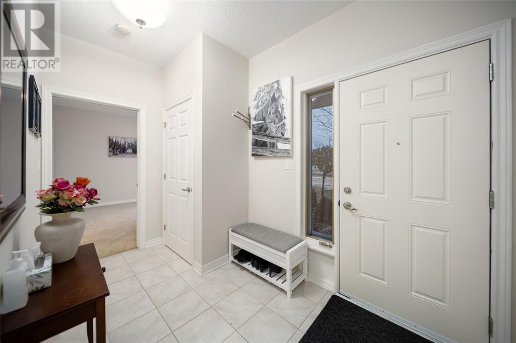 5969 Townsend Line Unit# 1, Lambton Shores, Ontario  N0N 1J0 - Photo 8 - 25015253
