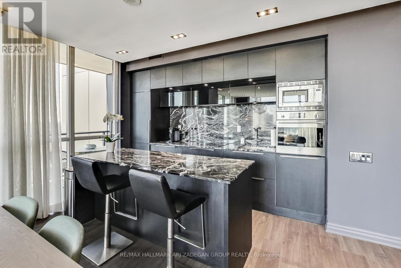 3108 - 88 Blue Jays Way, Toronto, Ontario  M5V 0L7 - Photo 5 - C12250889