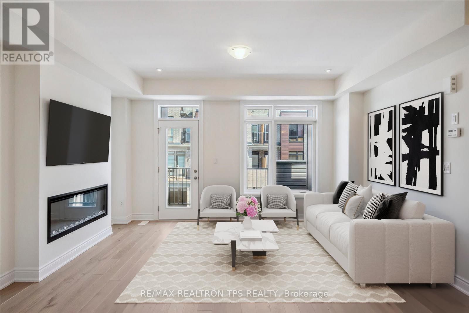 Property at 12 GRIFFITH STREET image 1