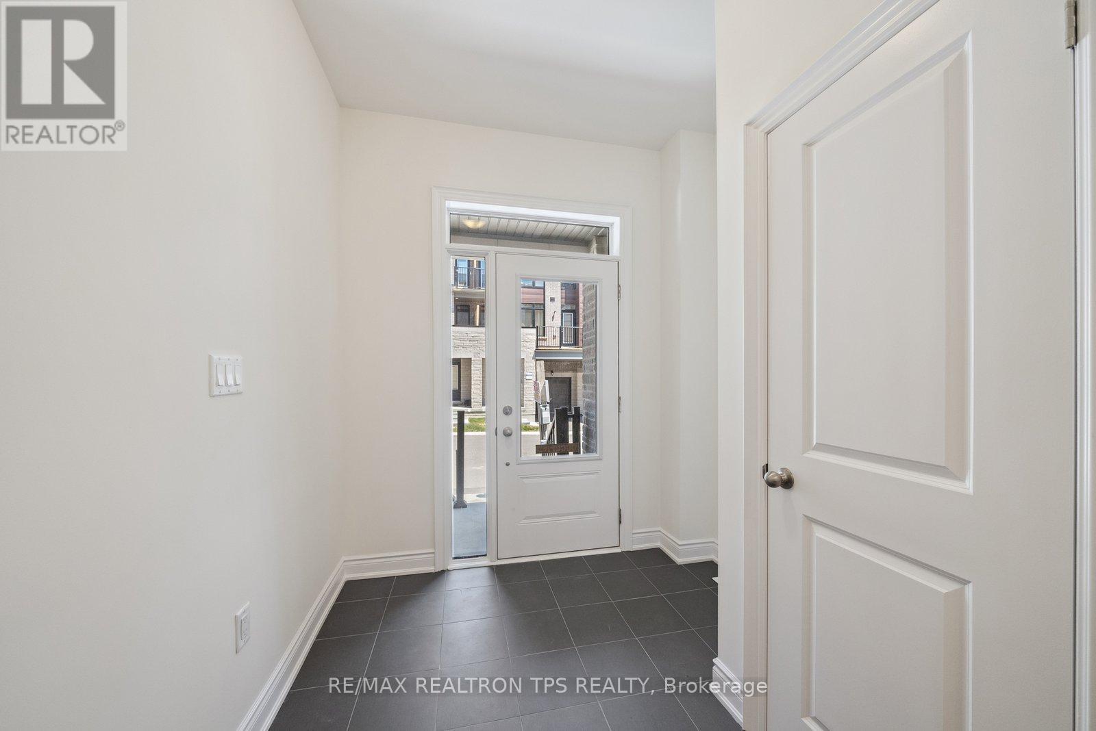 Property at 12 GRIFFITH STREET image 3