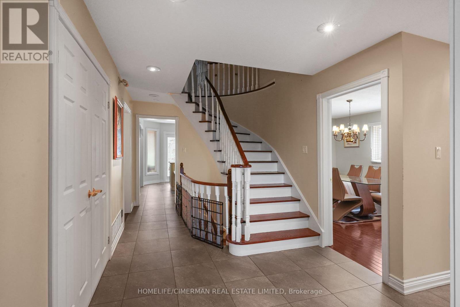 40 Queenston Crescent, Vaughan, Ontario  L4L 4A2 - Photo 21 - N12250895
