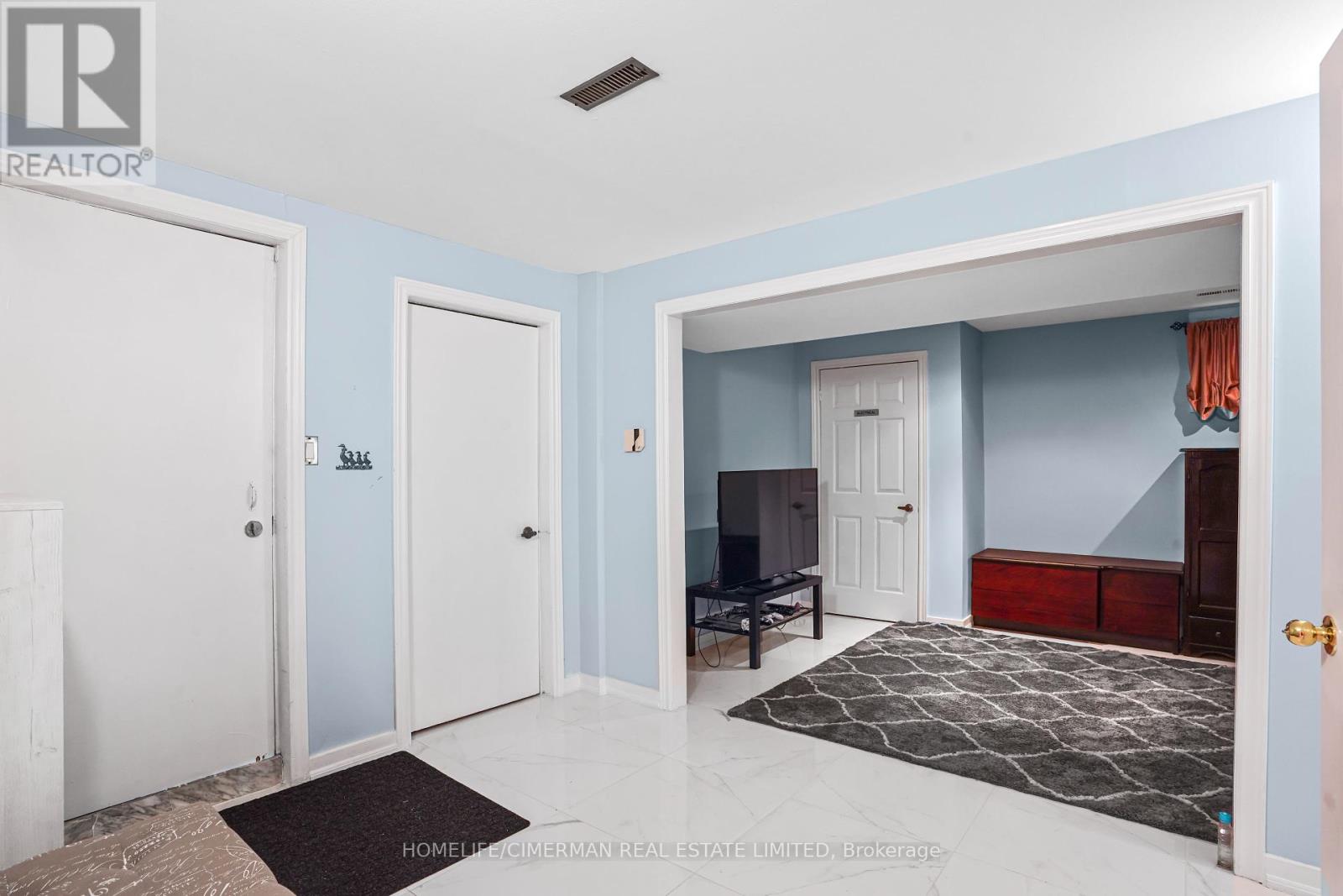 40 Queenston Crescent, Vaughan, Ontario  L4L 4A2 - Photo 44 - N12250895