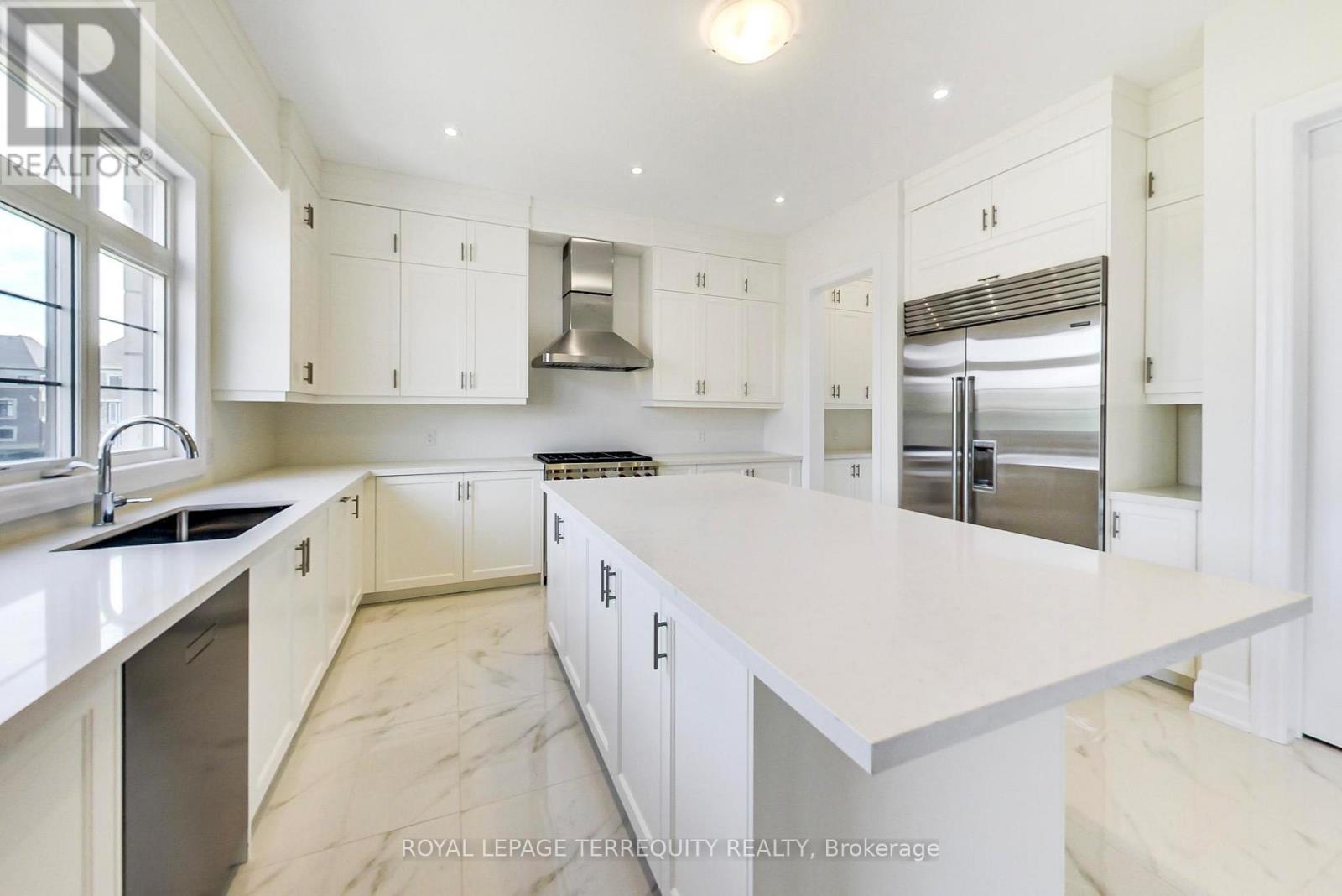184 Mcmichael Avenue, Vaughan, Ontario  L4H 4V9 - Photo 12 - N12250896