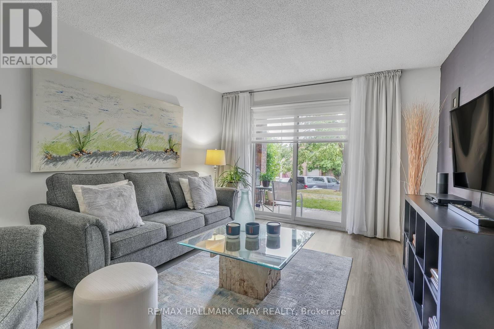 106 - 1 Quail Crescent, Barrie (Ardagh), Ontario  L4N 6W9 - Photo 9 - S12250850