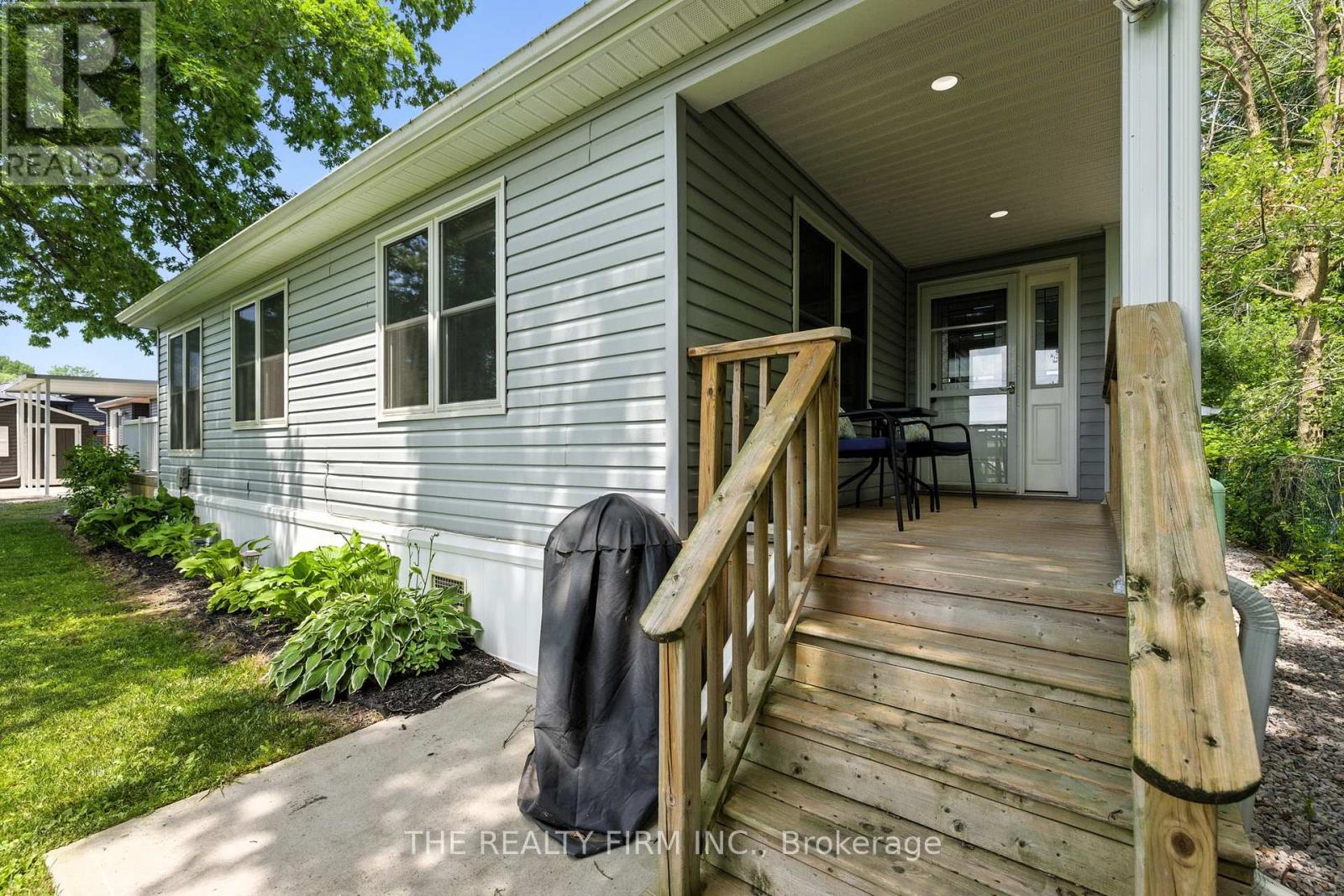 1 - 22790 Amiens Road, Middlesex Centre, Ontario  N0L 1R0 - Photo 23 - X12250988