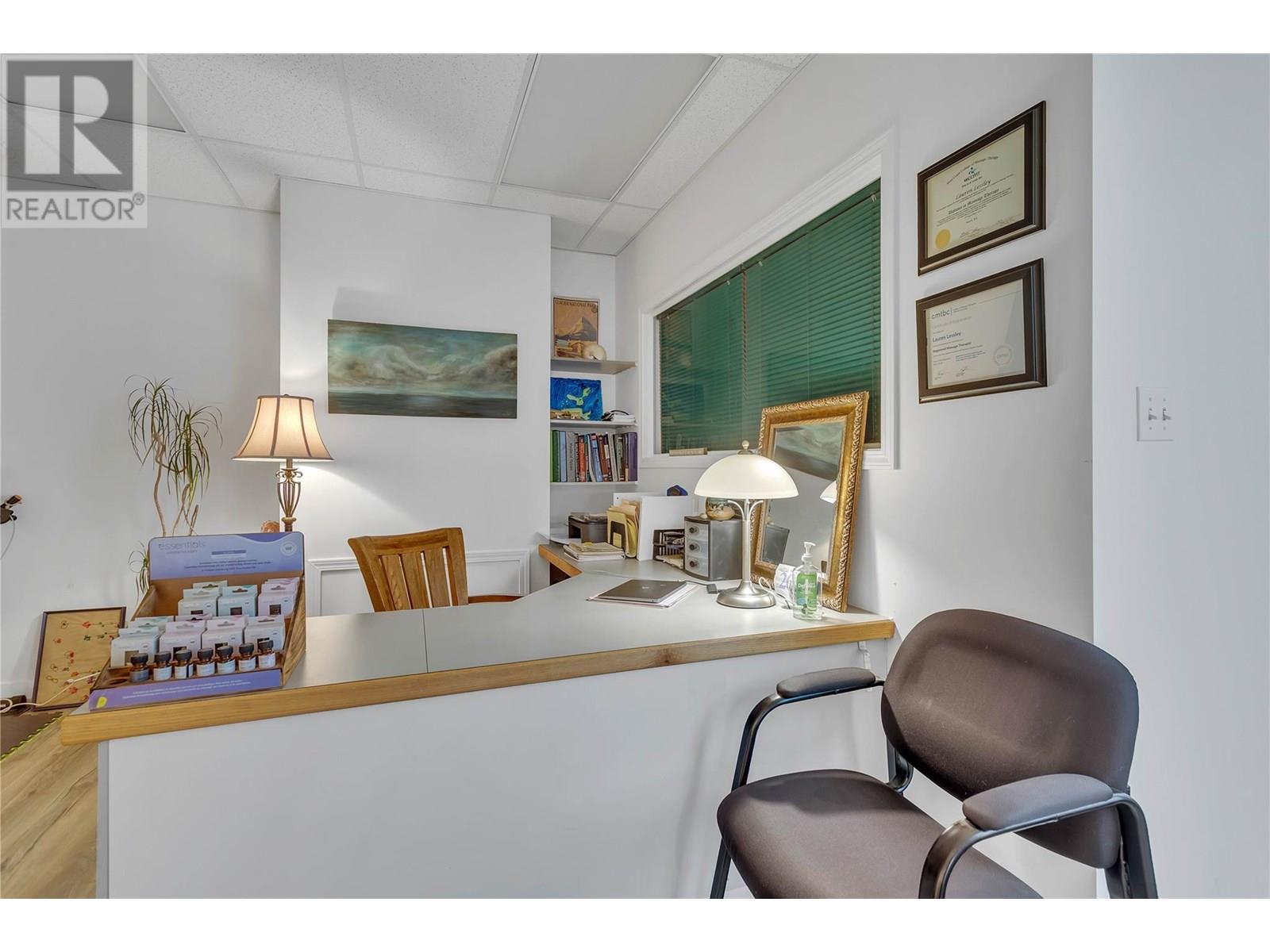 13201 Victoria Road, Summerland, British Columbia  V0H 1Z0 - Photo 6 - 10354066