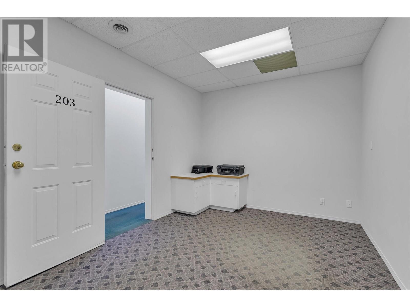 13201 Victoria Road, Summerland, British Columbia  V0H 1Z0 - Photo 15 - 10354066