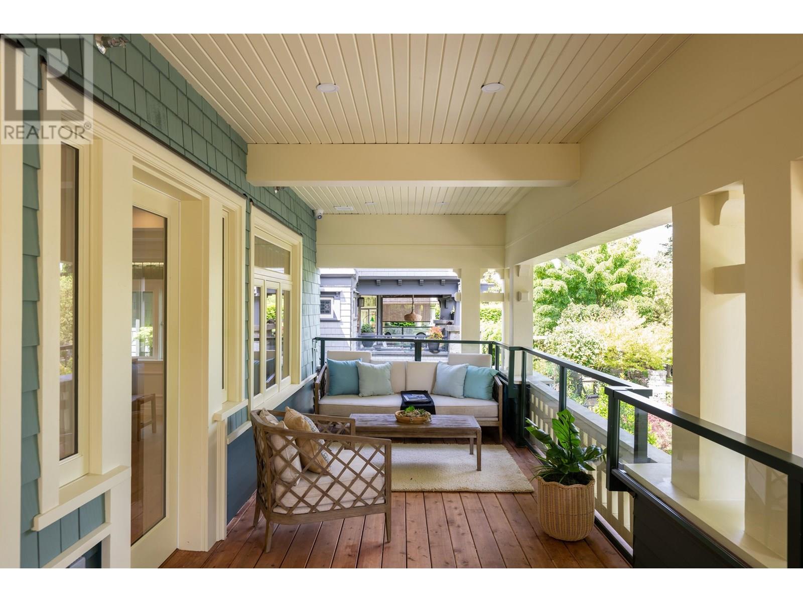 Property at 2014 W 15TH AVENUE image 3