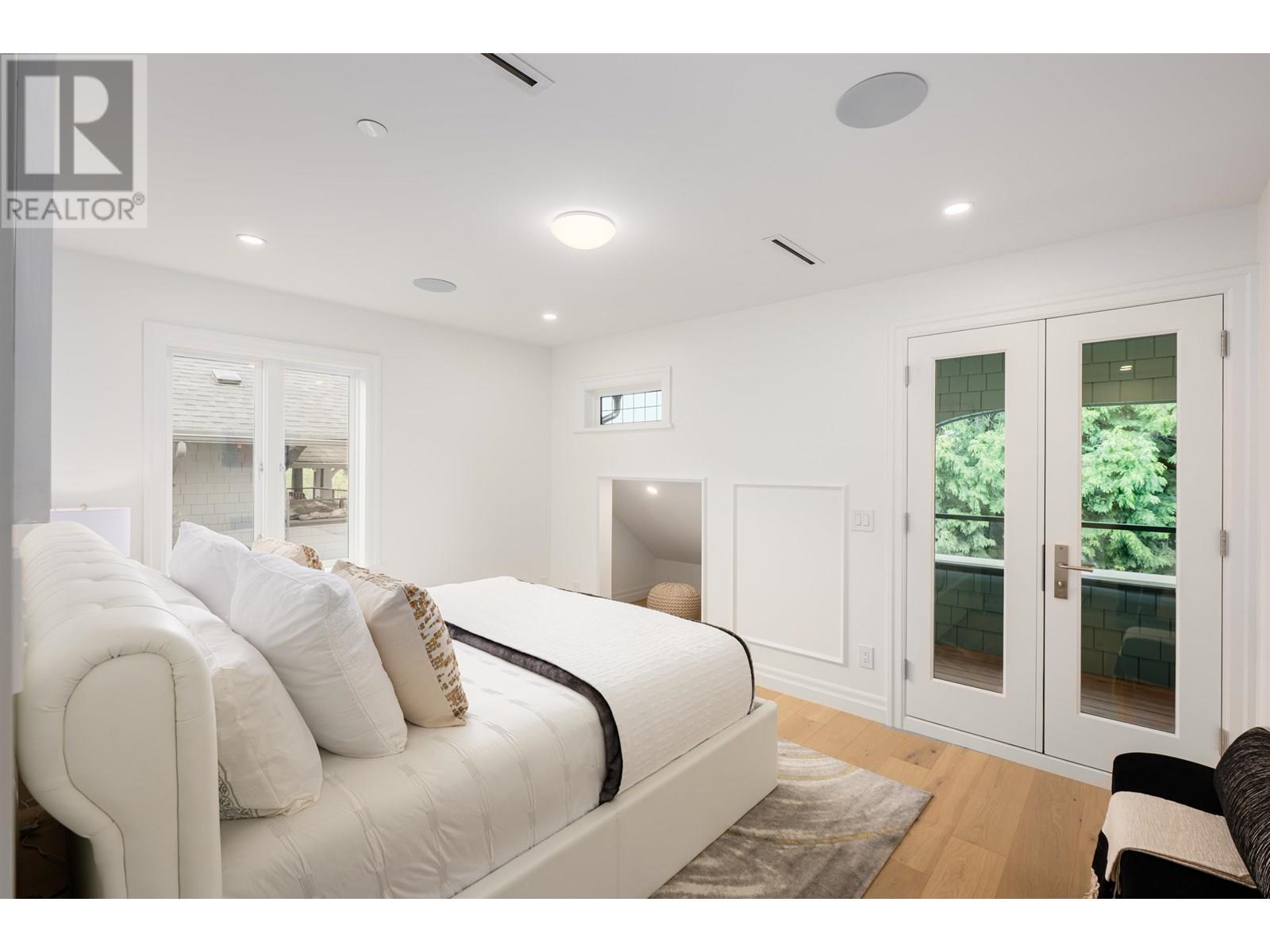 2014 W 15th Avenue, Vancouver, British Columbia  V7V 3P3 - Photo 19 - R3020844