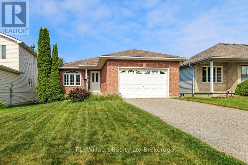 66 Herford Street, Tillsonburg photo number 2 66 Herford Street, Tillsonburg photo number 2