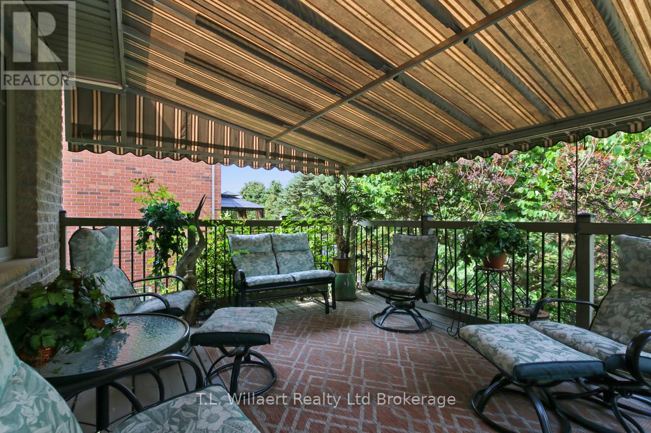 7 Lyndale Road, Tillsonburg, Ontario  N4G 5V9 - Photo 25 - X12250987