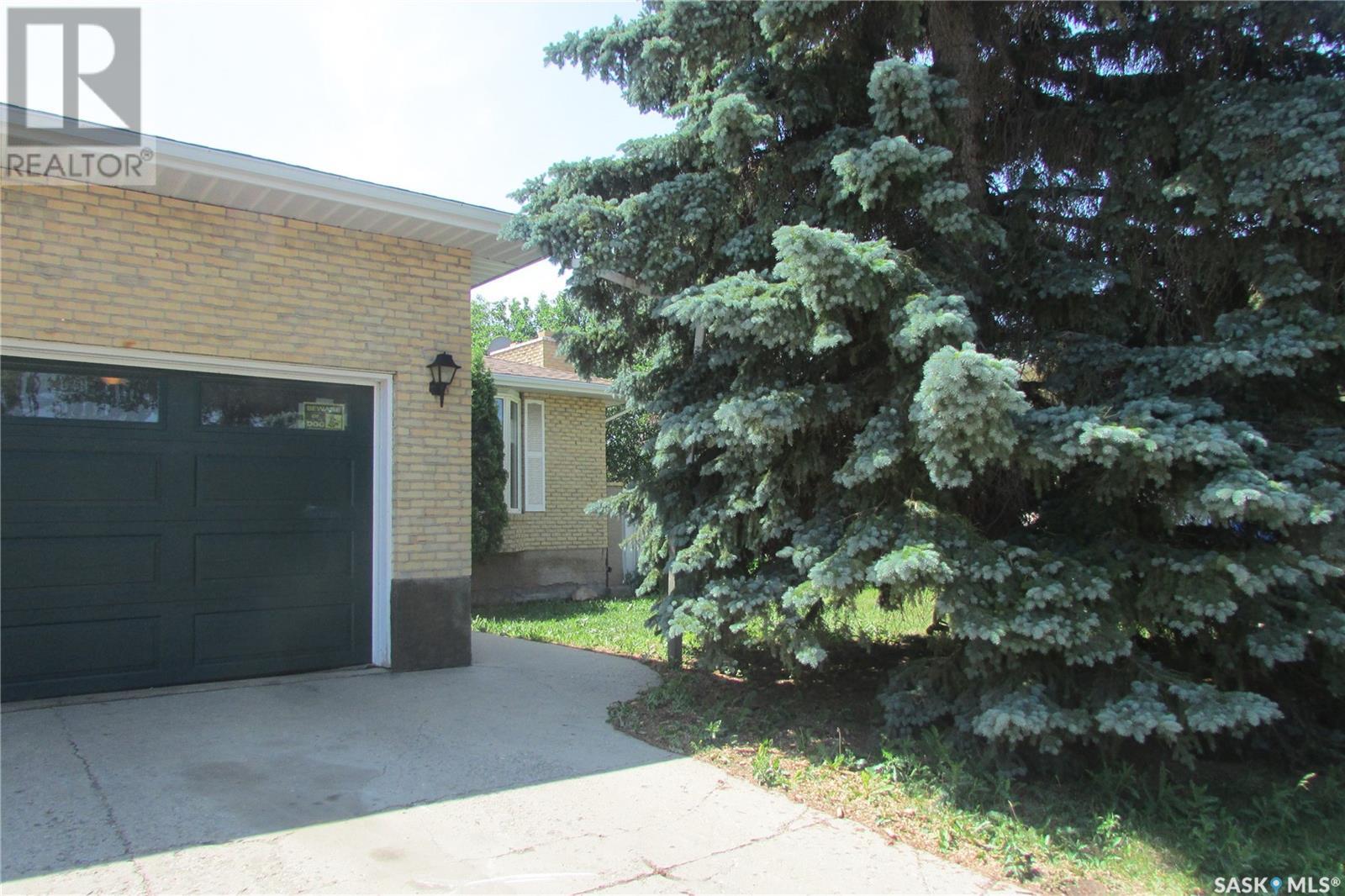 Property at 286 Froom CRESCENT image 1