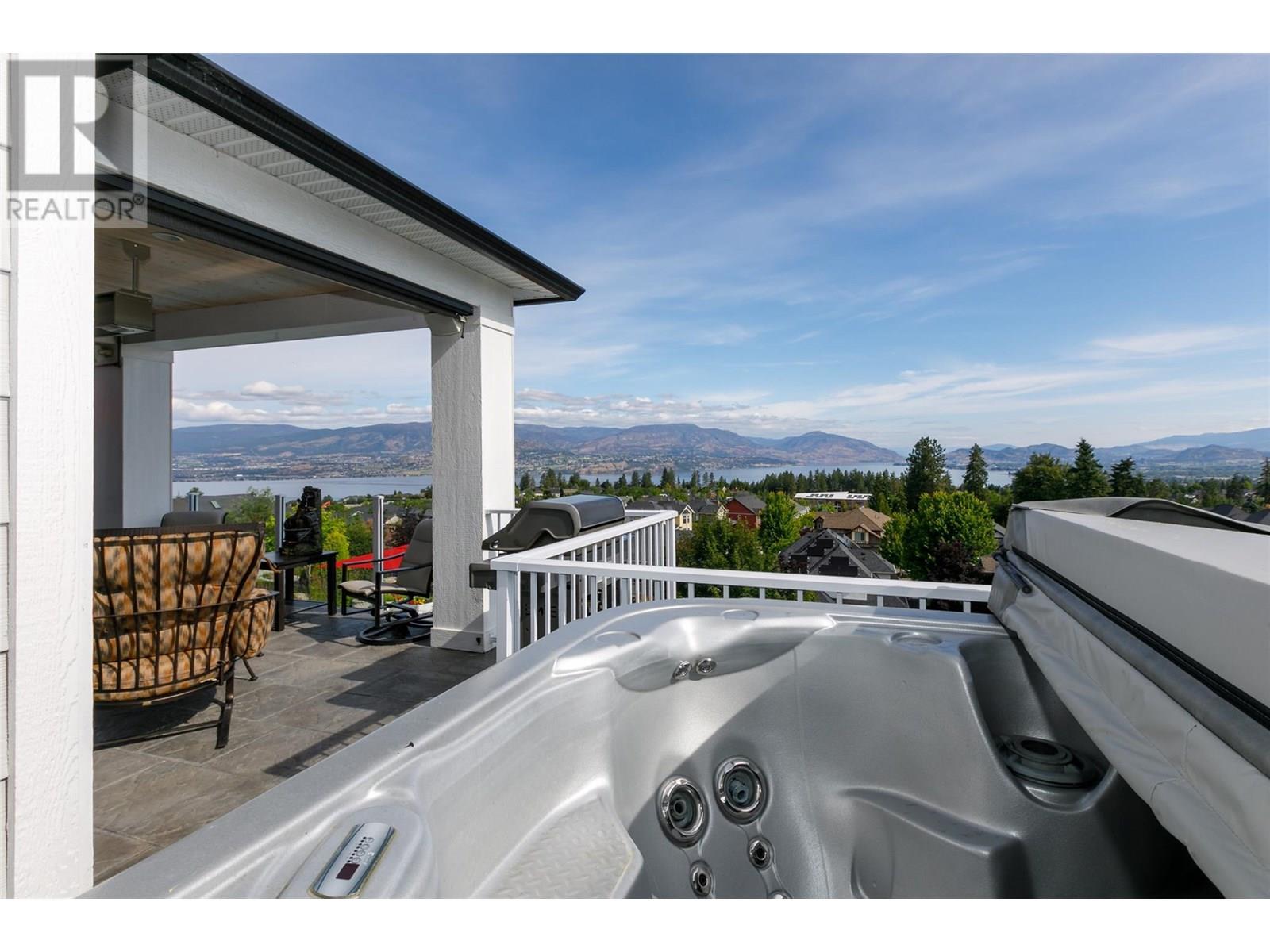 Property at 450 Lakepointe Drive image 1