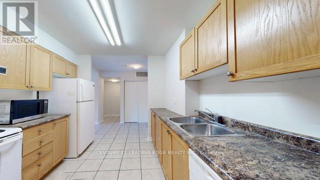 221 - 32 Church Street, King, Ontario  L0G 1T0 - Photo 11 - N12250975