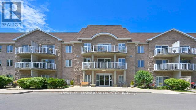 221 - 32 Church Street, King, Ontario  L0G 1T0 - Photo 2 - N12250975