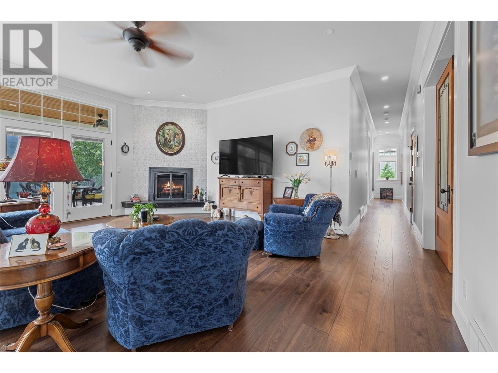 3828 Parri Road, Sorrento, British Columbia  V0E 2W1 - Photo 10 - 10354124