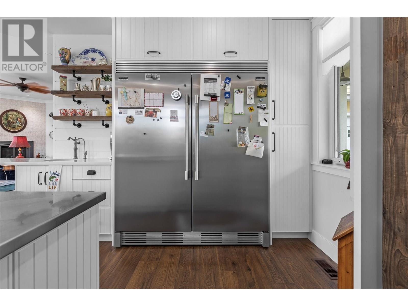 3828 Parri Road, Sorrento, British Columbia  V0E 2W1 - Photo 18 - 10354124