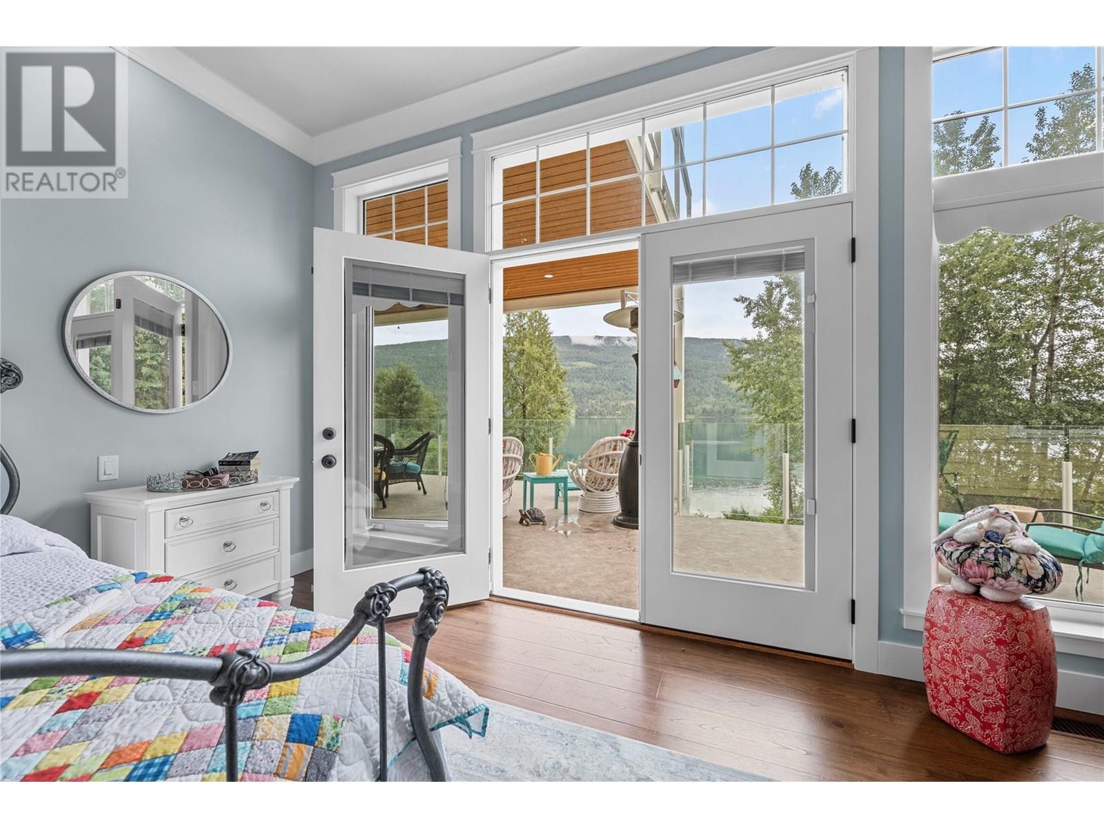 3828 Parri Road, Sorrento, British Columbia  V0E 2W1 - Photo 33 - 10354124