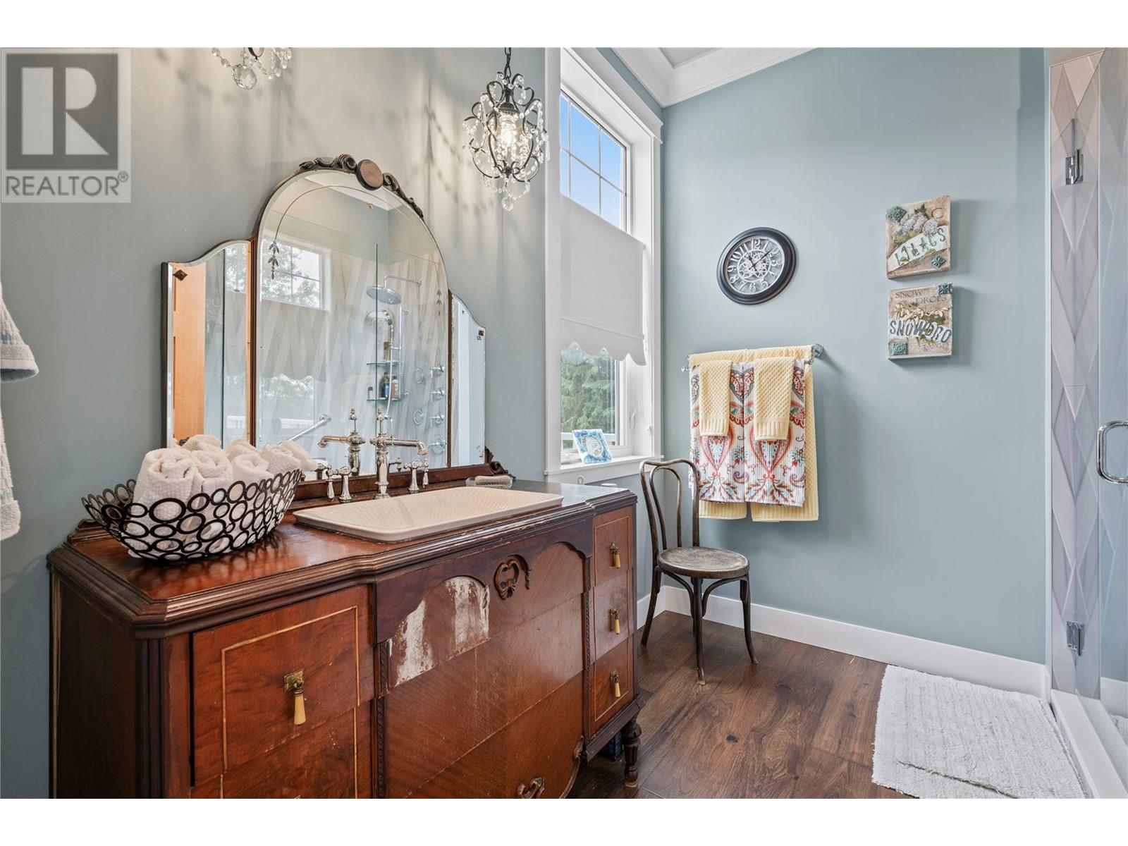 3828 Parri Road, Sorrento, British Columbia  V0E 2W1 - Photo 38 - 10354124