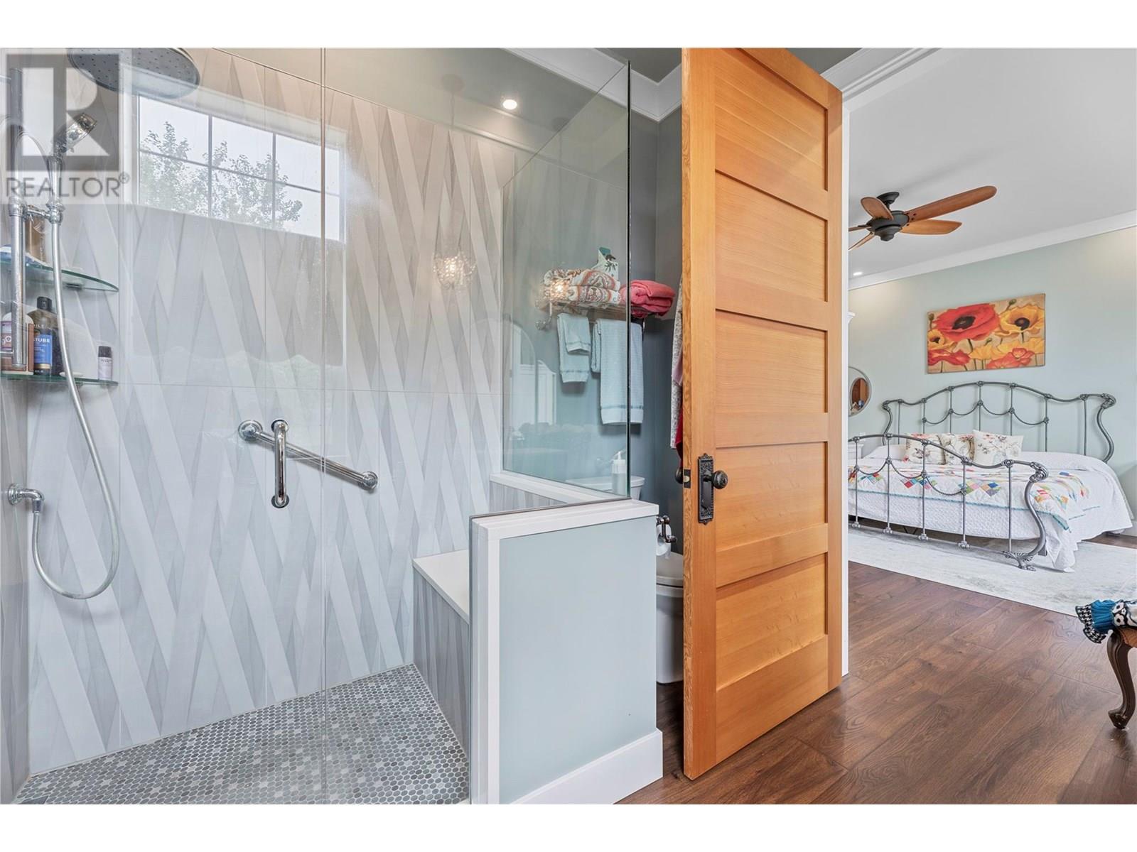 3828 Parri Road, Sorrento, British Columbia  V0E 2W1 - Photo 39 - 10354124