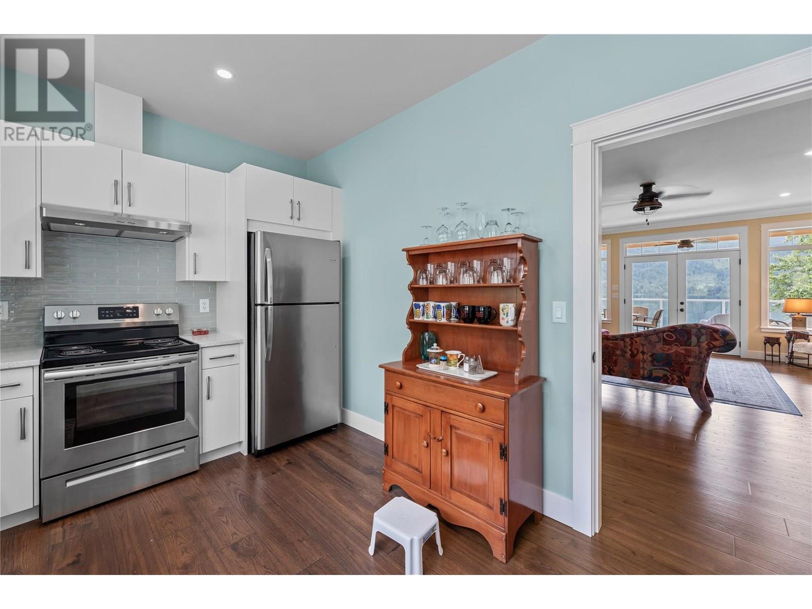 3828 Parri Road, Sorrento, British Columbia  V0E 2W1 - Photo 49 - 10354124