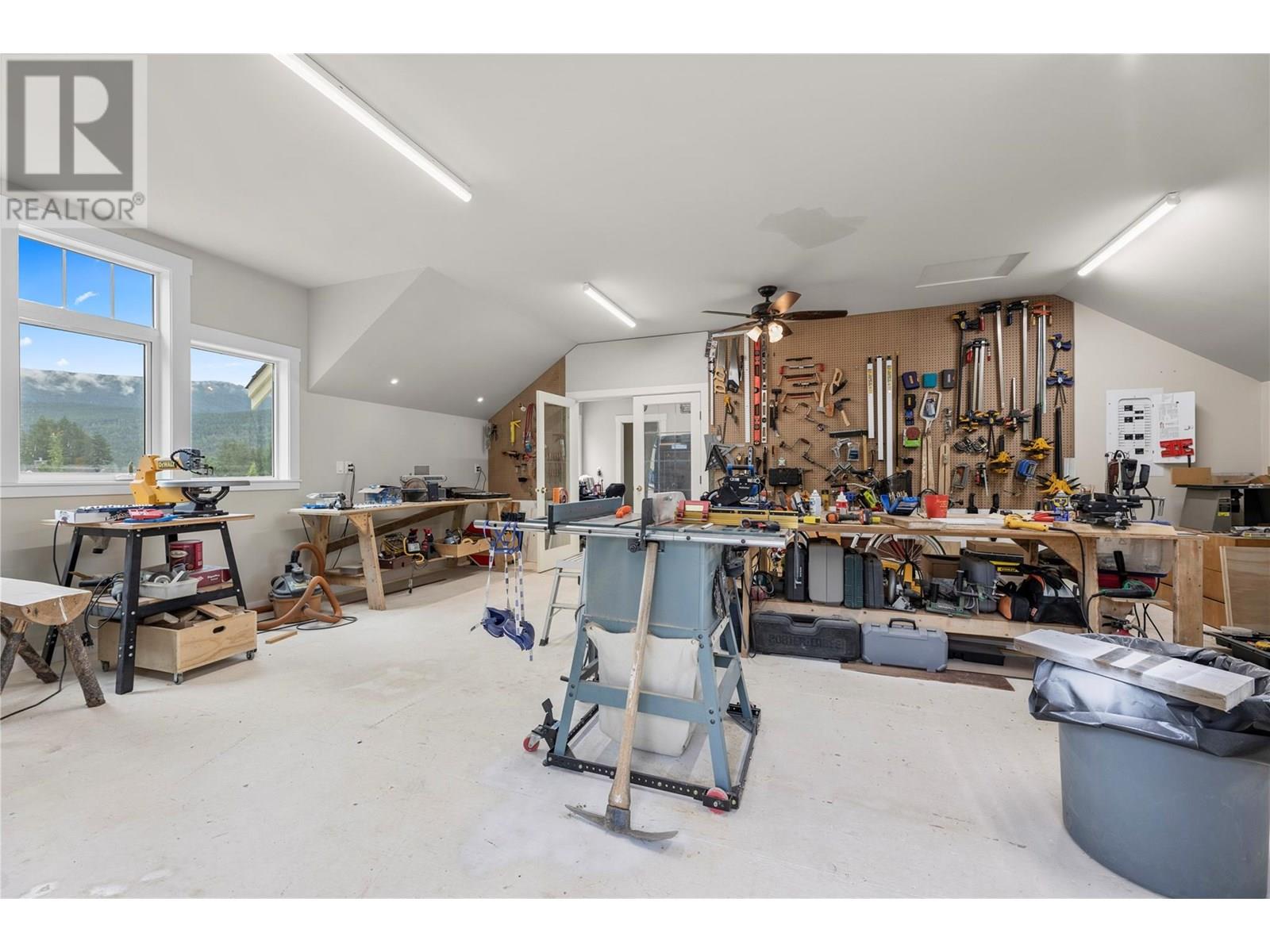 3828 Parri Road, Sorrento, British Columbia  V0E 2W1 - Photo 82 - 10354124