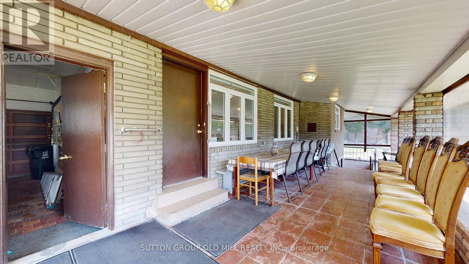 9 Westmount Park Road, Toronto, Ontario  M9P 1R4 - Photo 24 - W12250956