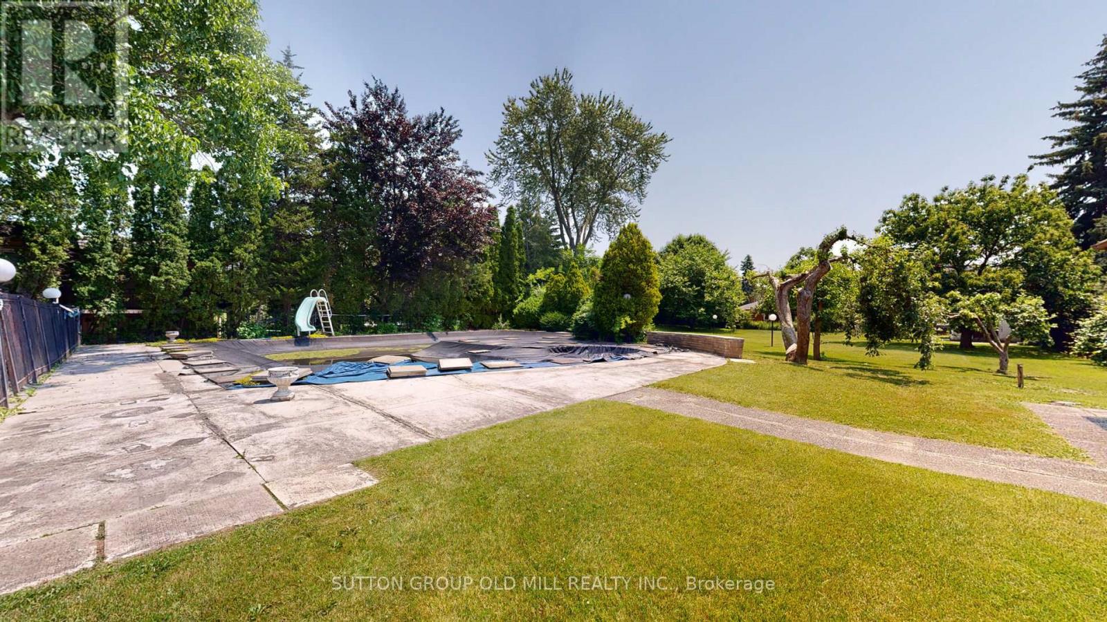 9 Westmount Park Road, Toronto, Ontario  M9P 1R4 - Photo 26 - W12250956