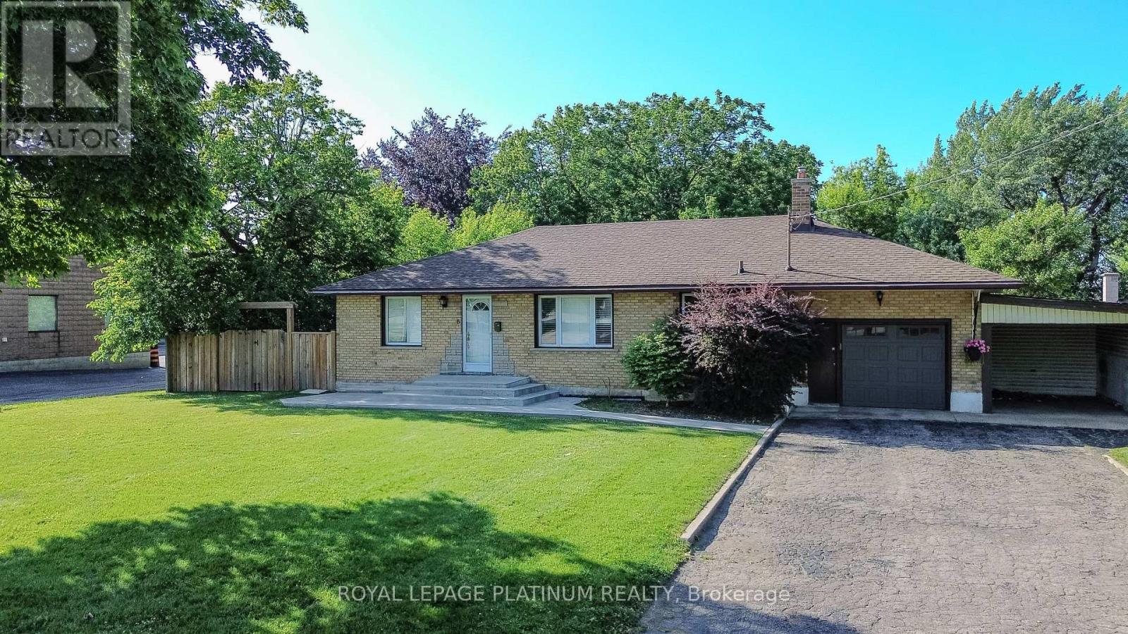 Property at 6 VARADI AVENUE image 3