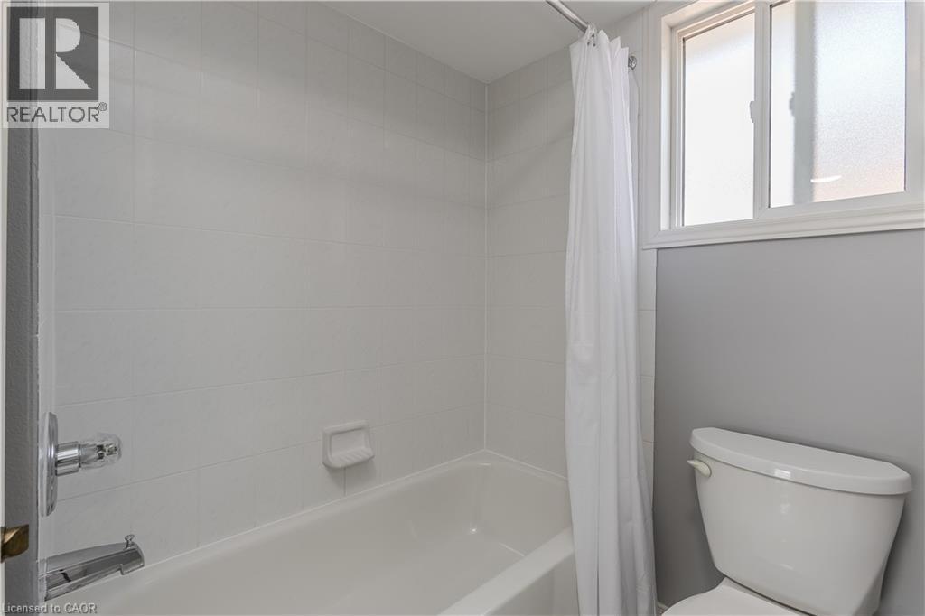 561 Phoebe Crescent, Burlington, Ontario  L7L 6H6 - Photo 25 - 40741452
