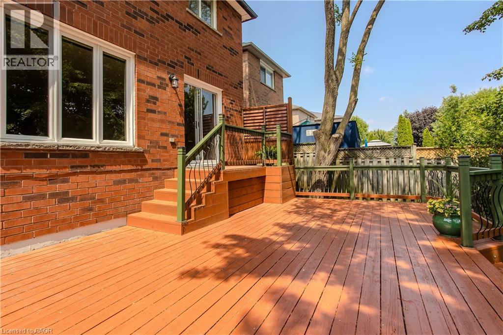 561 Phoebe Crescent, Burlington, Ontario  L7L 6H6 - Photo 28 - 40741452