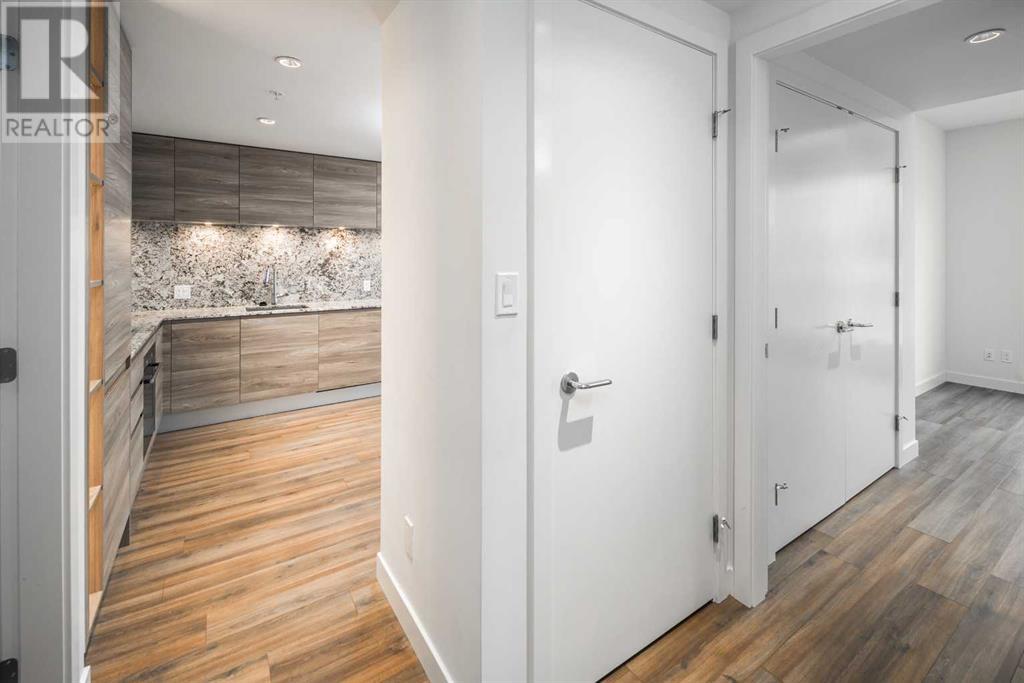 1002, 310 12 Avenue Sw, Calgary, Alberta  T2R 0H2 - Photo 3 - A2233661