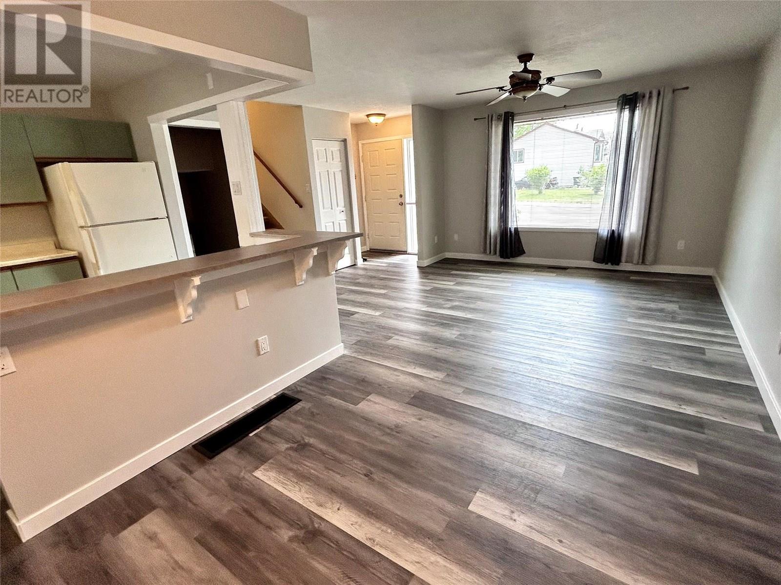 Property at 104 Gwillim Crescent image 5