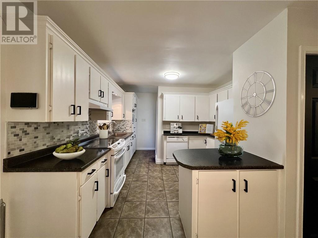 Property at 114 Adams image 5