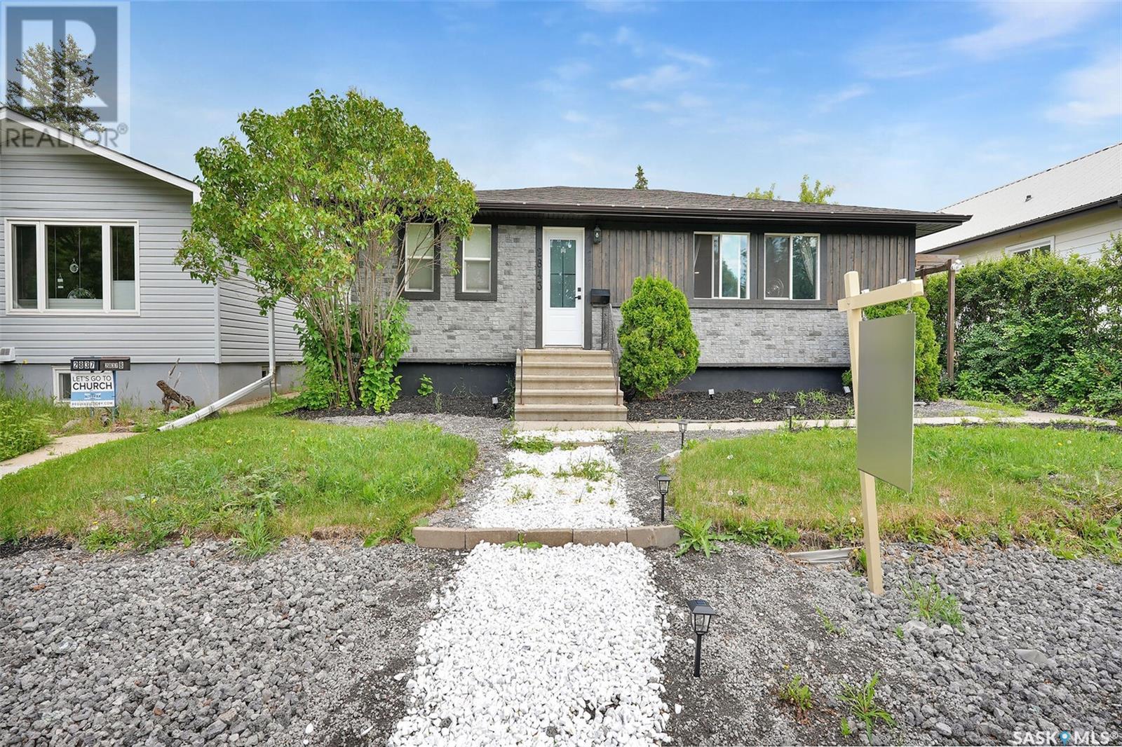 2843 PARK STREET, regina, Saskatchewan