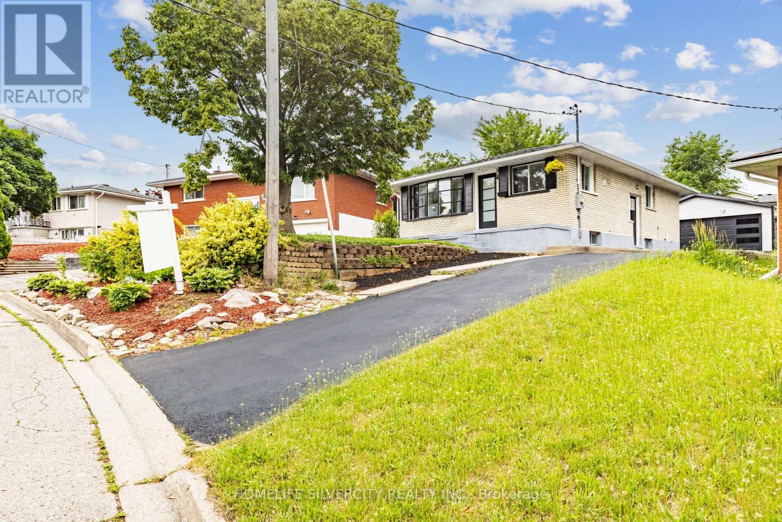 Property at 4 HIPEL AVENUE image 5