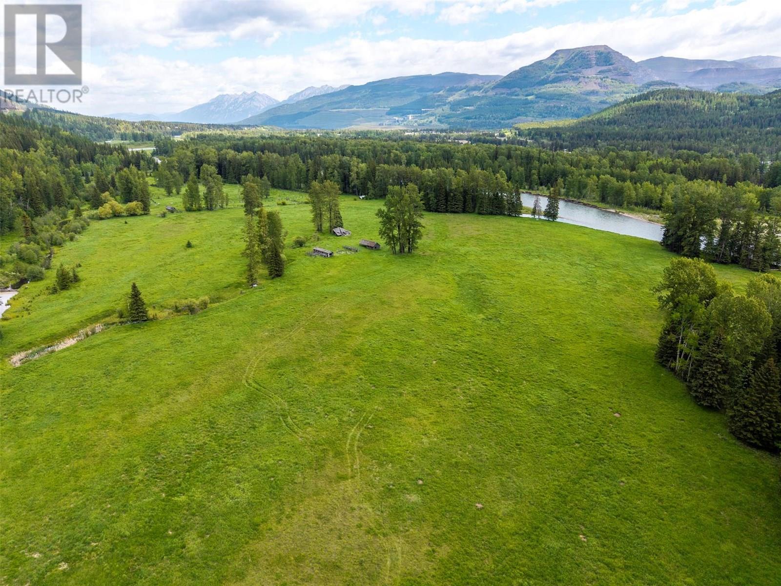 1280 Matevic Road, Sparwood, British Columbia  V0B 2G1 - Photo 11 - 10351664