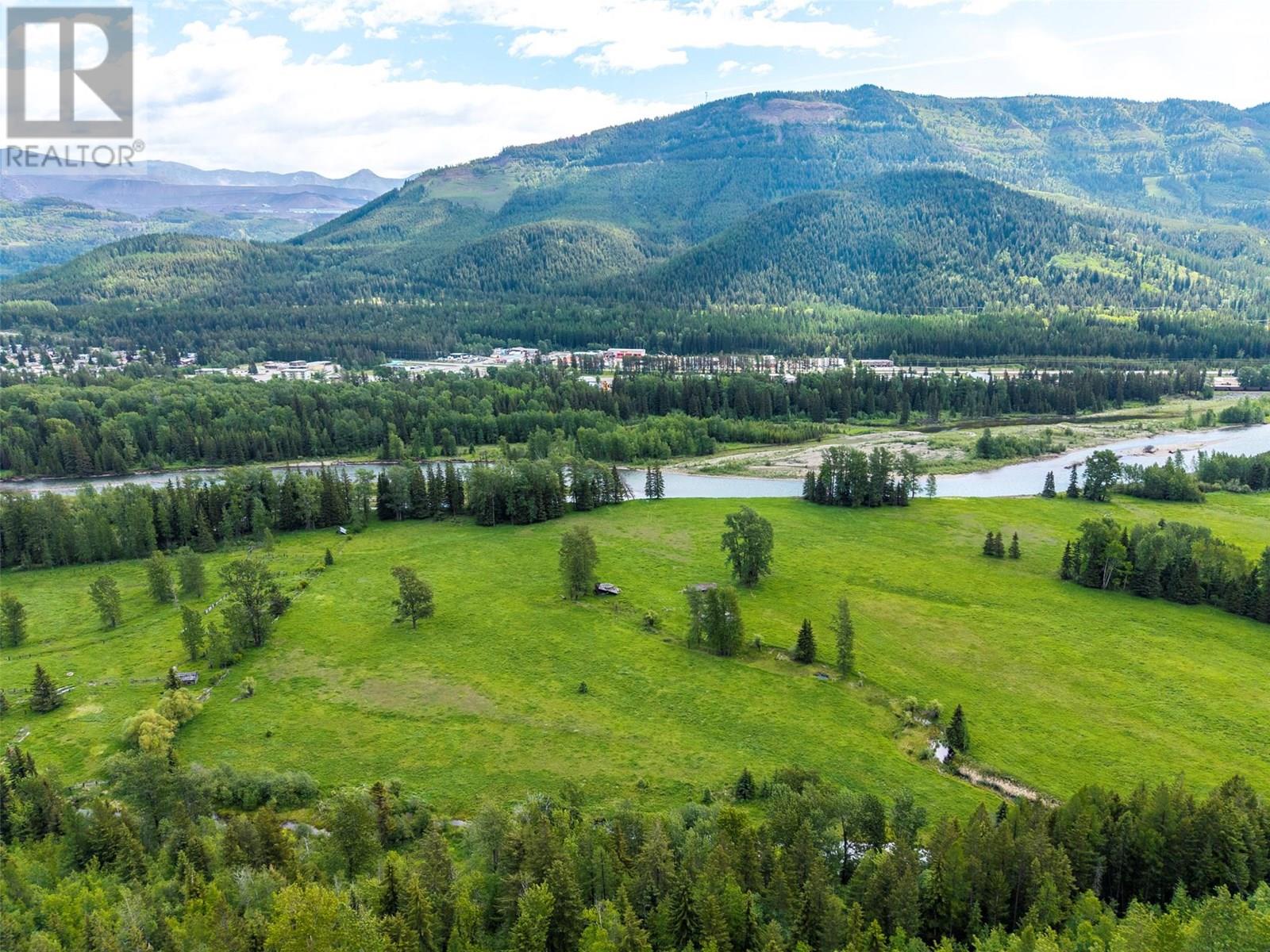 1280 Matevic Road, Sparwood, British Columbia  V0B 2G1 - Photo 1 - 10351664